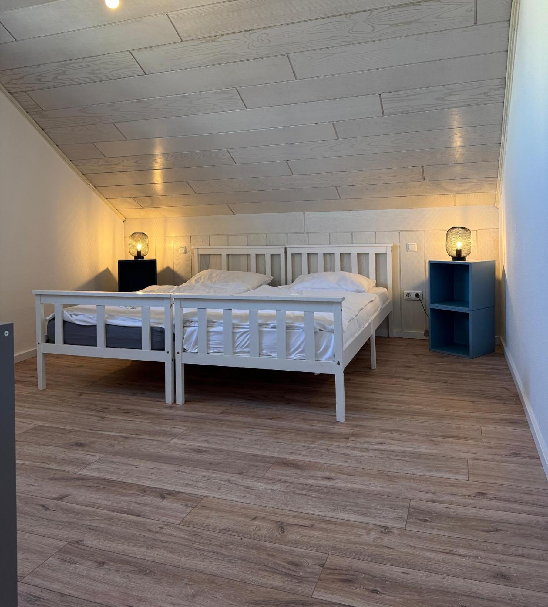 Der Schwan 7 - 3 Schlafzimmer - 2 Balkone - Zentral - 100 Qm Düren - Eifel Buitenkant foto